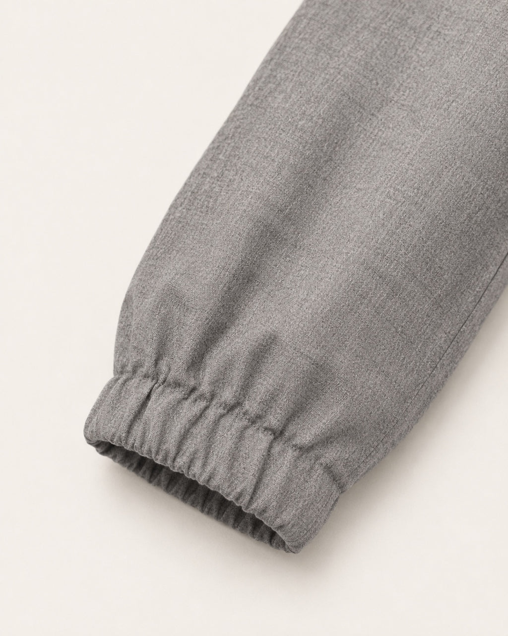 Elasticated cuff detail